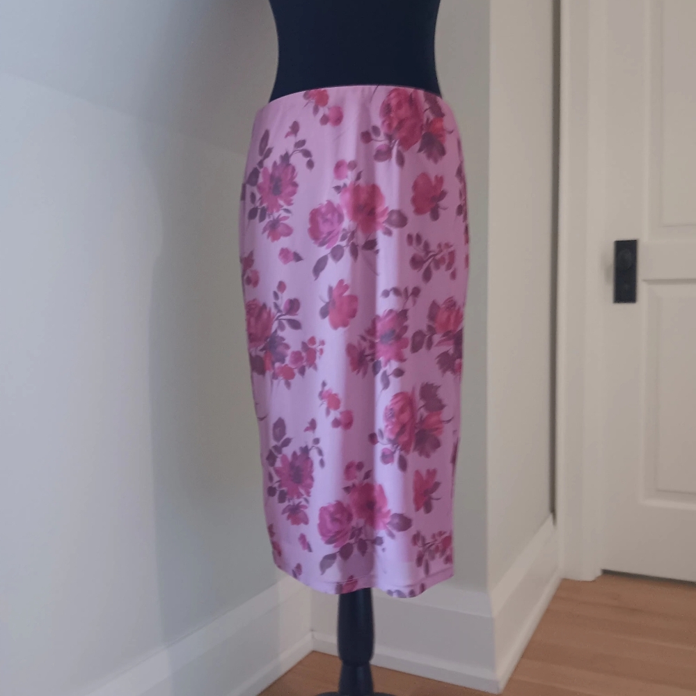 Floral midi skirt!! - Picture 3 of 6